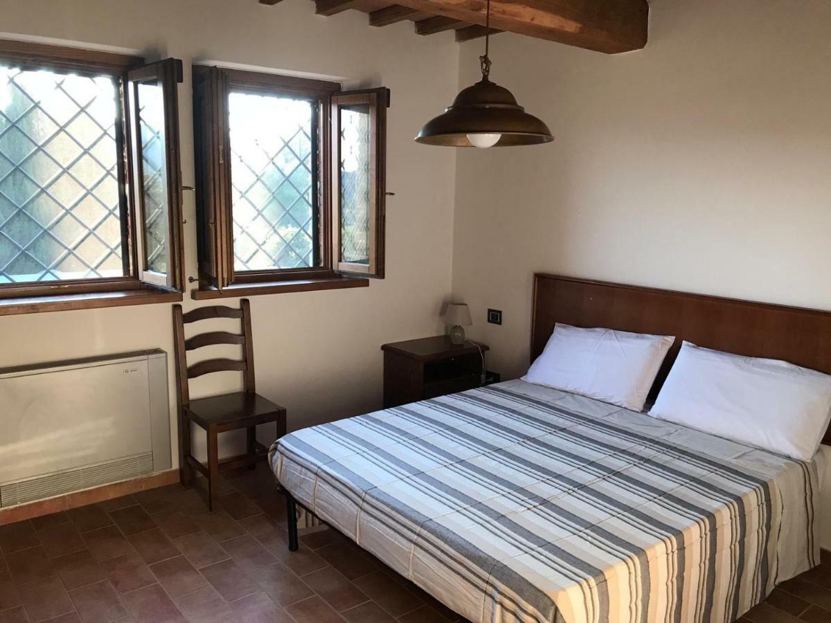 Bellavista Prile Bed & Breakfast Кастильоне дела Пеская Стая снимка