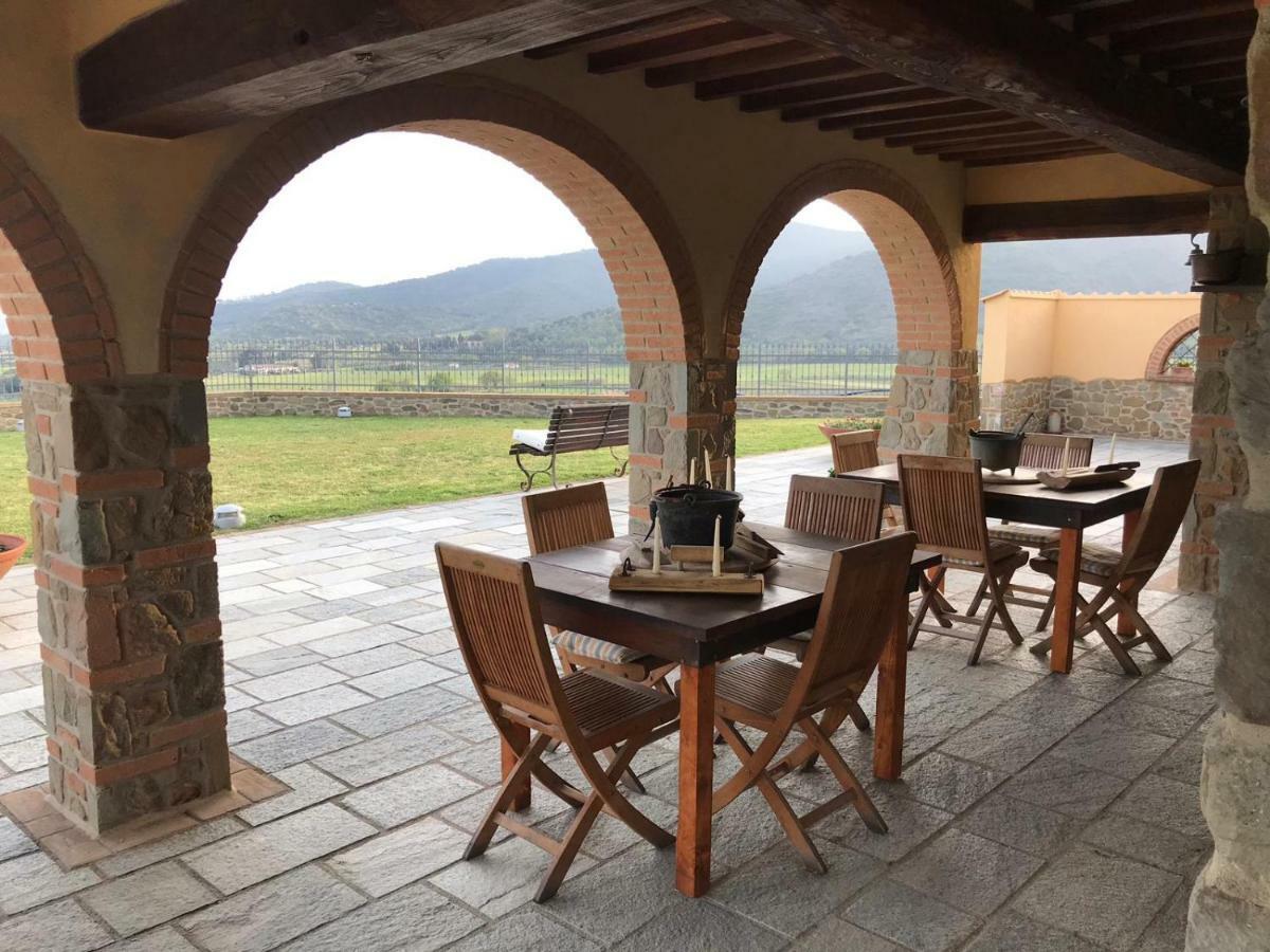Bellavista Prile Bed & Breakfast Кастильоне дела Пеская Екстериор снимка